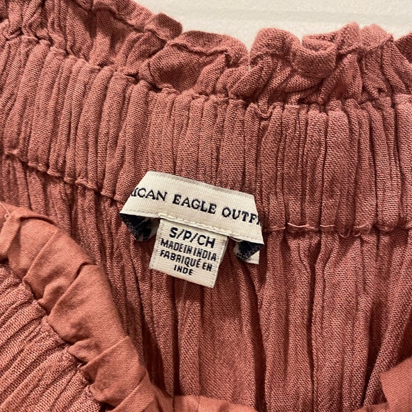 Off the shoulder, pink blouse! Slightly cropped sleeves - Picture 2 of 2